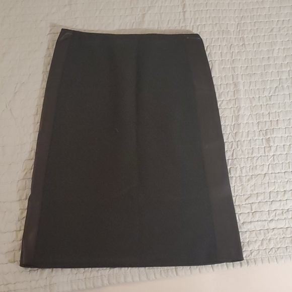 Dkny Wool Skirt - Picture 2 of 2